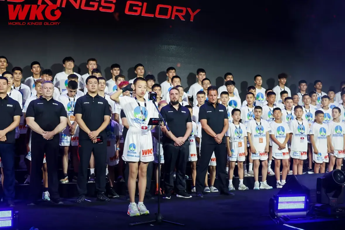 img, 龄仅十余岁 img, 龄仅十余岁